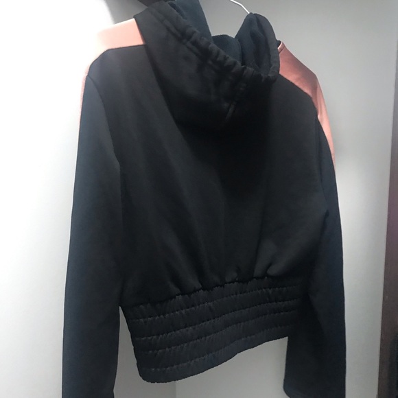 Puma hoodie - Picture 2 of 2